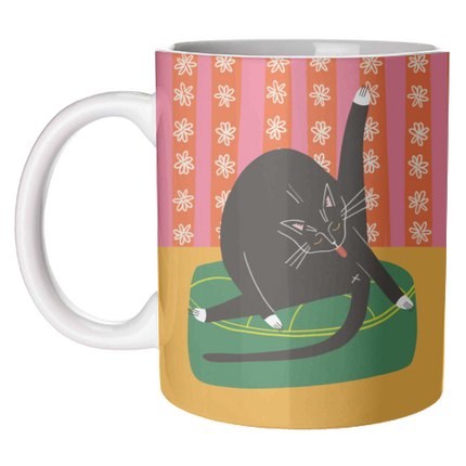 Mugs 'Bold Bright Illustration of Cat Li: Mug Premium 11oz