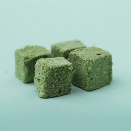 Waita Freeze-Dried Cat Grass Cubes 50g