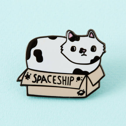 Spaceship Cat in a Box Hard Enamel Pin Cute Gift